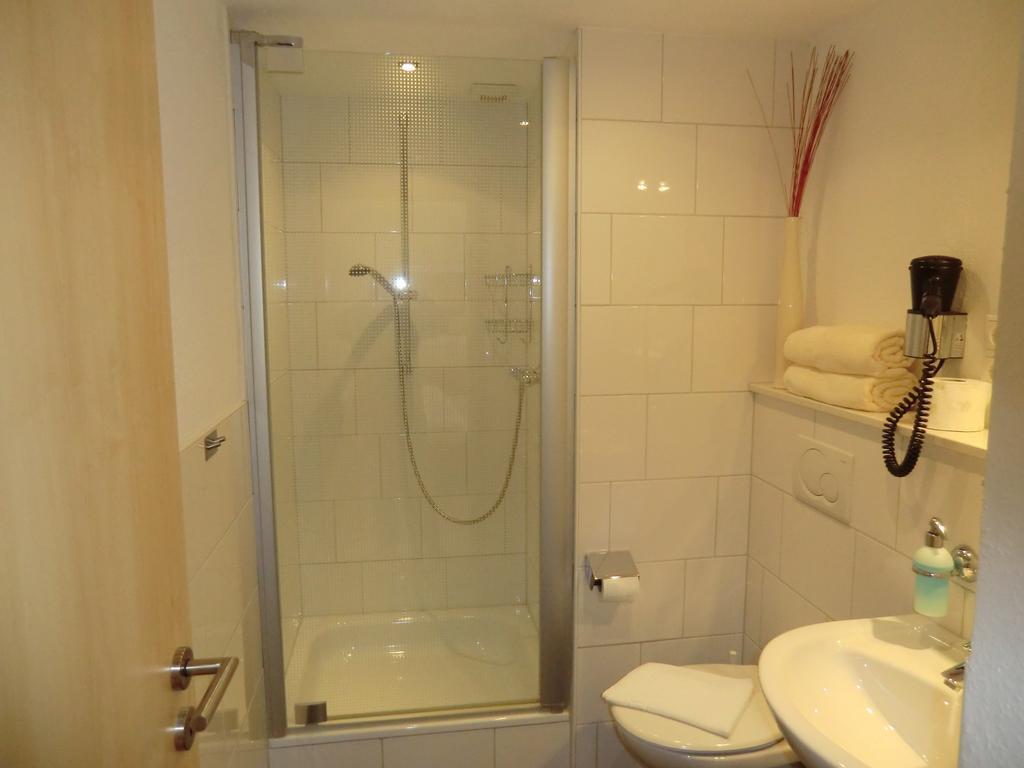Hotel Garni Julia Linnich Habitación foto